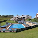 Paddle - Sea View With 3 Pools, Tennis & Squash Court *
