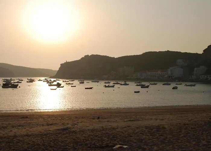 Paddle - Sea View With 3 Pools, Tennis & Squash Court