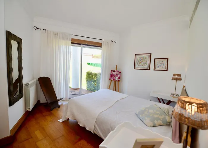 Paddle - Sea View With 3 Pools, Tennis & Squash Court